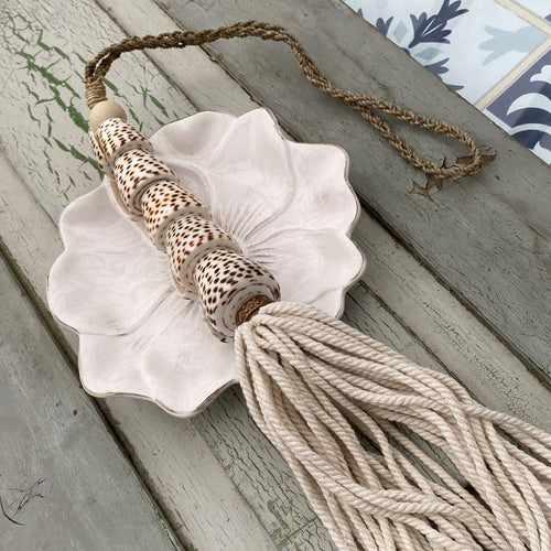 Decorative Macrame Natural Shell Tassels - Natural Cotton Shell Tassel Wooden Bead Curtain Tieback Wall Hanging 35cm - Tassel&Plume