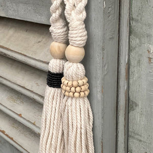 Decorative Macrame and Natural Bead Tassels - Natural Cotton Macramé Tassel Wooden Bead Curtain Tieback Wall Hanging 35cm - Tassel&Plume
